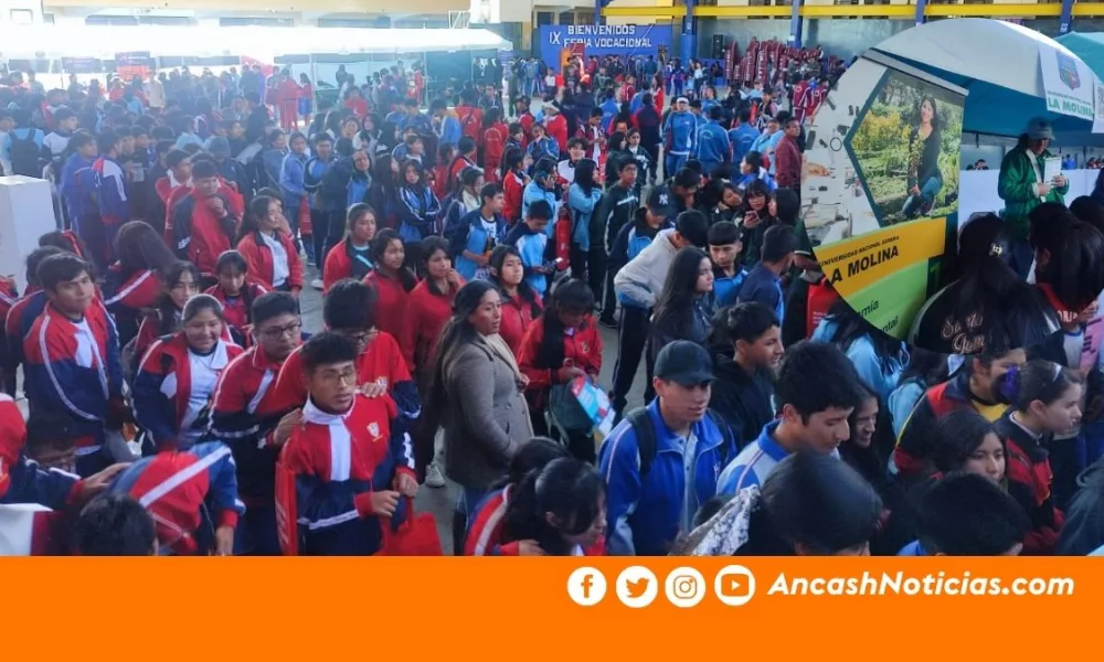 Huaraz: Más de 3 mil escolares participaron en la IX Feria de Orientación Vocacional