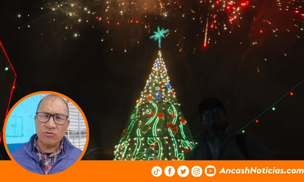 Independencia inicia la temporada navideña con el encendido del árbol 