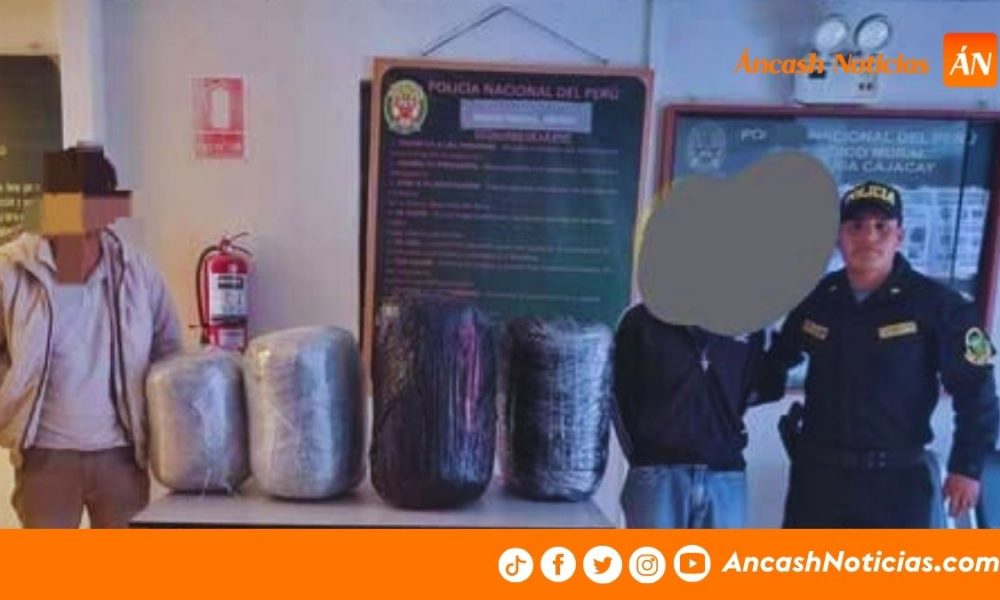 Áncash: Intervienen bus interprovincial con 60 kilos de droga en Cajacay