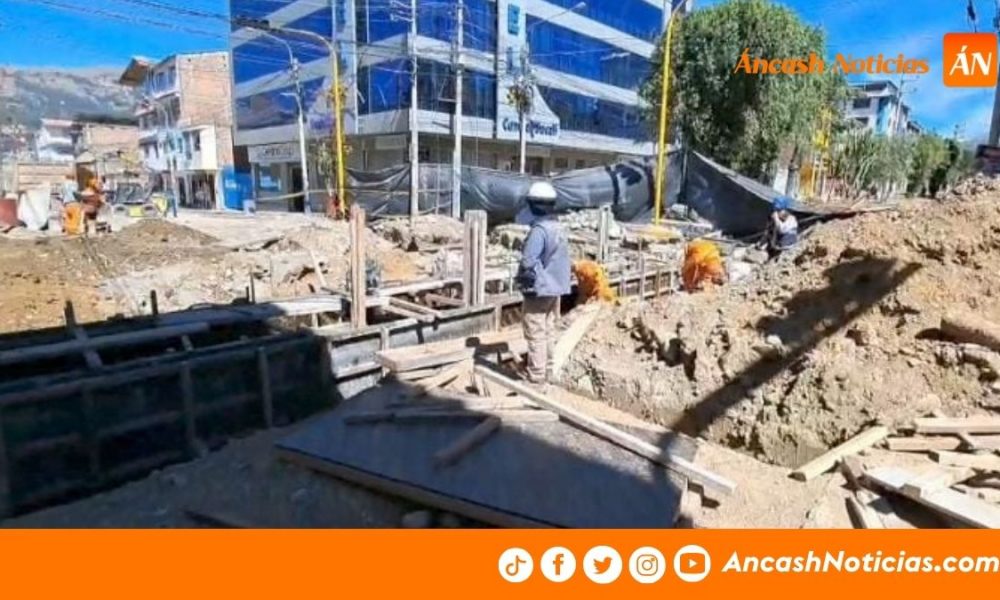 Huaraz: Saneamiento avanza en cruce Gamarra–Sucre y pavimentación iniciará la próxima semana