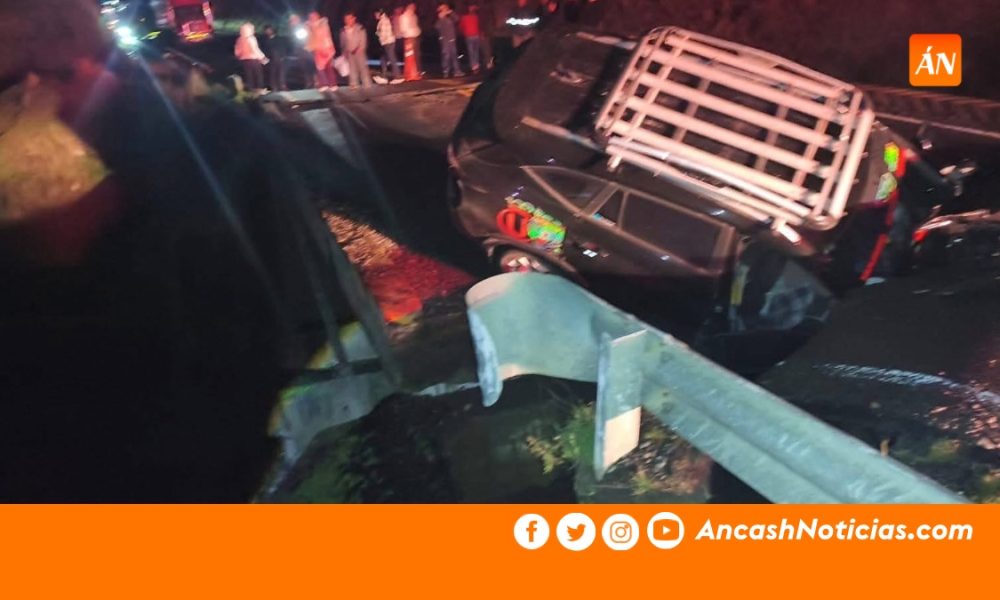 Colapso de puente en la vía Catac–Conococha obliga a buses Lima–Huaraz a desviar su ruta por Casma