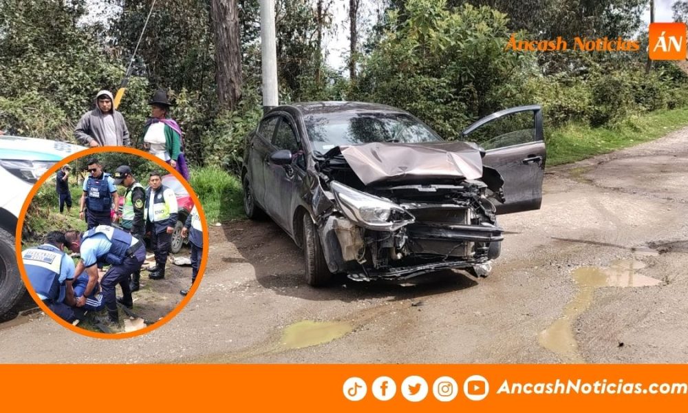 Huaraz: Mujer resulta herida tras choque entre camioneta y auto en Uquia